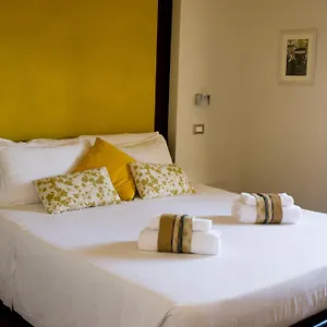 Al Centro Di Rom