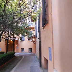 Sunny Rom