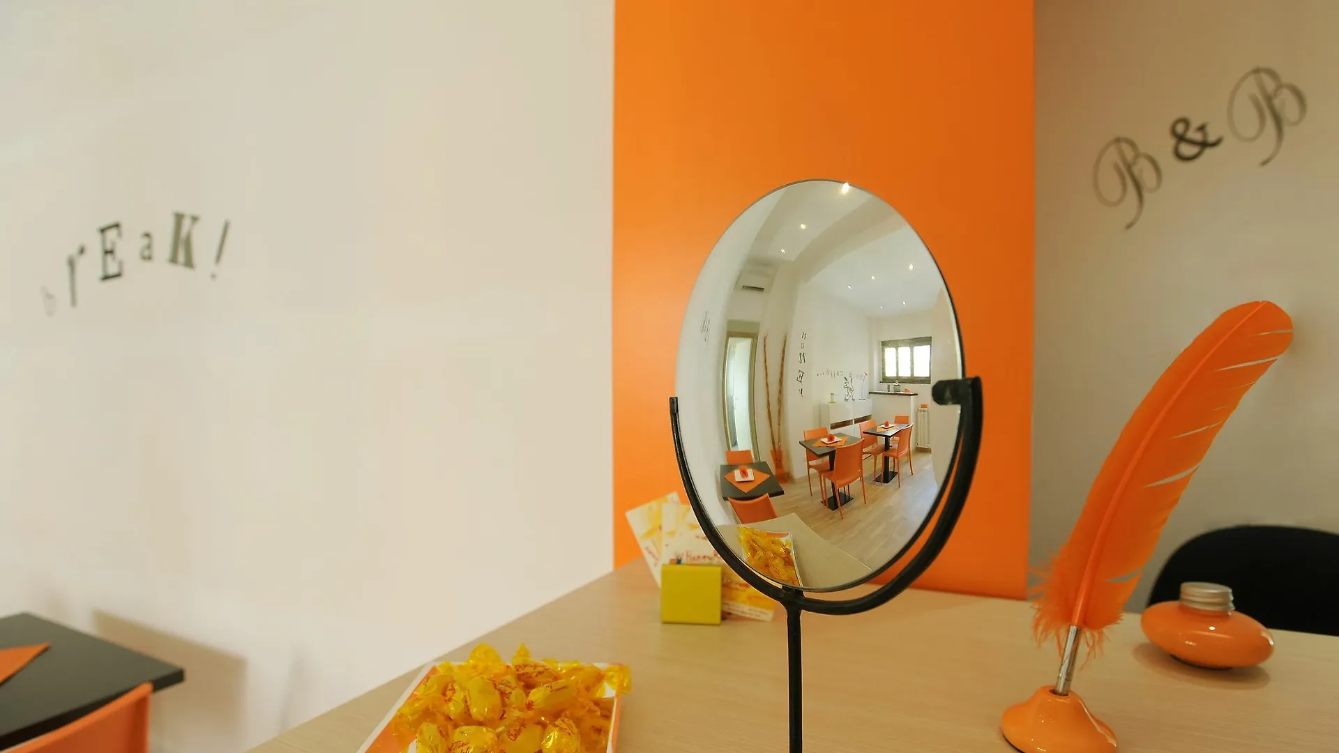 Honey Rooms Roma Italia